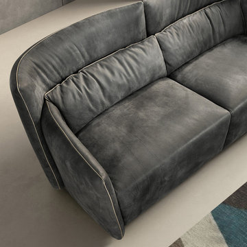 Tulip Leather Armchair by Gamma