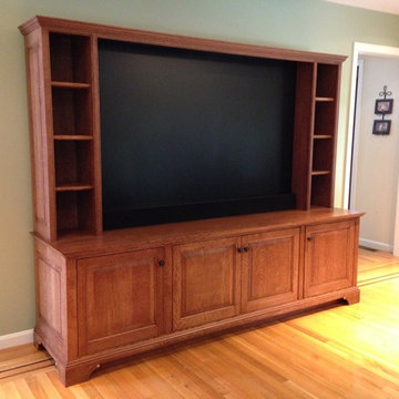 TV entertainment cabinet