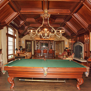 Ultimate Bar and Billiard Room