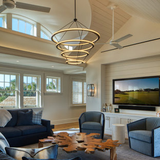 Upstairs Family Room