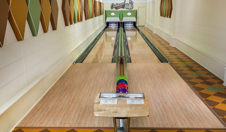 Dream Spaces: Midcentury Bowling Lanes Roll On in Minnesota