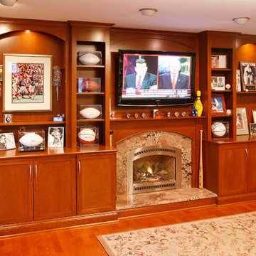 Wall unit with TV and decorative shelving