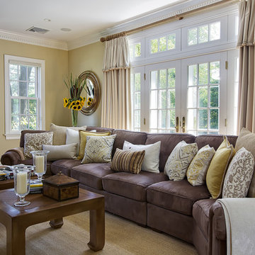 Decorative Couch Pillows - Photos & Ideas | Houzz