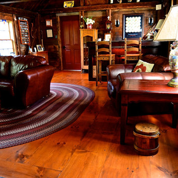 Wide Pine Floors Reproduction