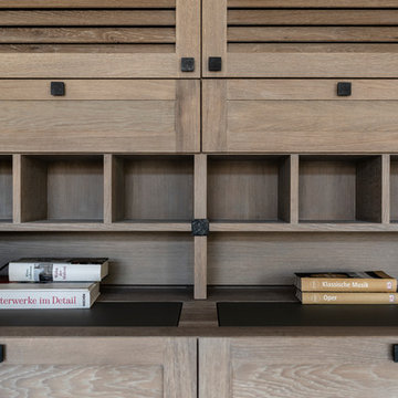 Bespoke Sekretär in einem luxuriösem modernem Bauernhaus