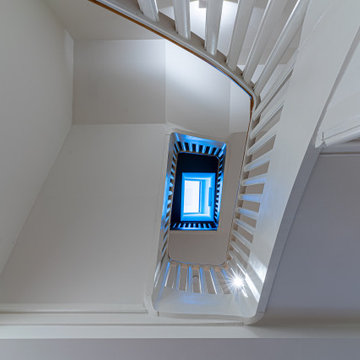 Treppenauge mit Blick auf ein Skylight