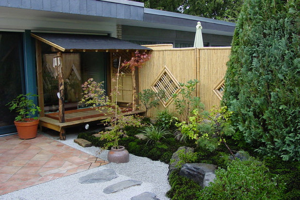 Asiatique Jardin by KOKENIWA Japanische Gartengestaltung