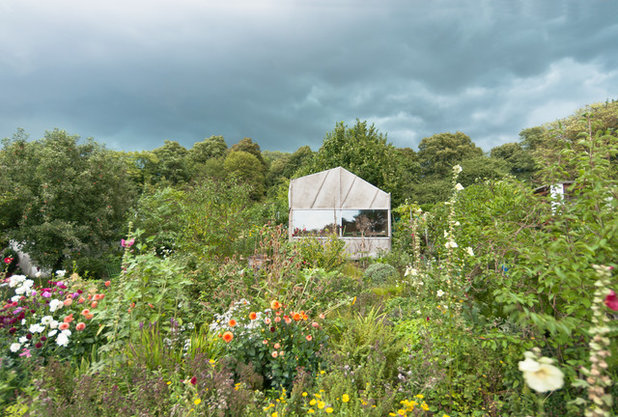 Contemporaneo Giardino by AMUNT Architekten