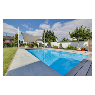 Urlaub im eigenen Garten komplette Gartenanlage mit Pool