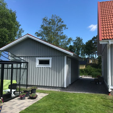 Målning av hus + garage, ca 170+48m2 i Skogås