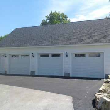 3 Bay Garage with loft and front entry door