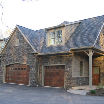 Attached Garage