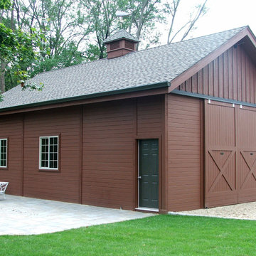 Barn Style Garages & Shops