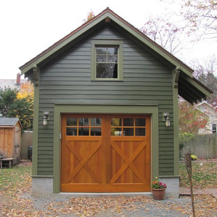 Idée de décoration pour un petit garage séparé craftsman.