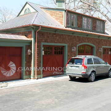 Carriage House / Garage