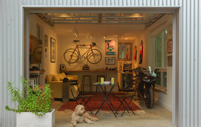 Houzz Tour: An Industrial-Style Home With a ‘Motorcycle Cafe’