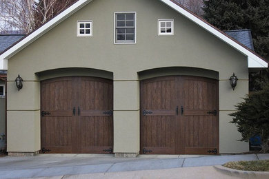 Idee per un piccolo garage per due auto connesso stile americano