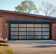 https://st.hzcdn.com/fimgs/pictures/garages/clopay-garage-doors-easy-open-door-company-inc-img~2a91a4e605560cb2_9231-1-22e778b-w182-h175-b0-p0.jpg