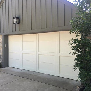 Mid-sized elegant attached two-car garage photo in Oklahoma City