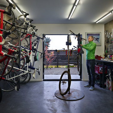 Cycle House