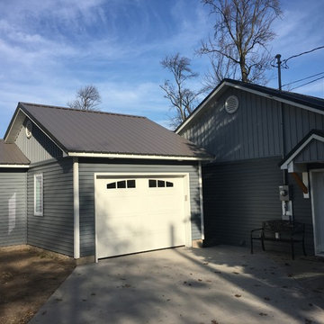 Detached Garage/ Metal Roof