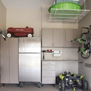 Family-friendly Garage