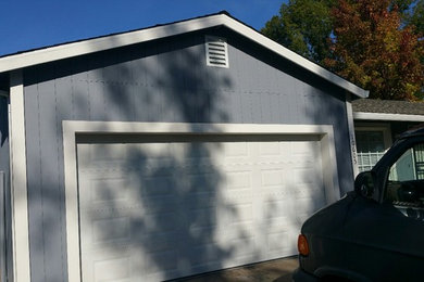 This is an example of a classic garage in Sacramento.