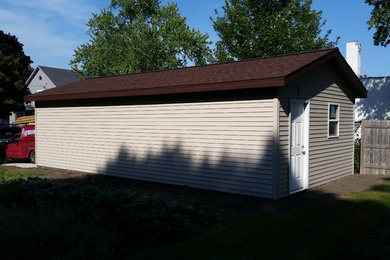 Example of a garage design in Milwaukee