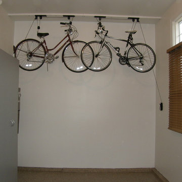 Garage Accessories - Bike Hoist