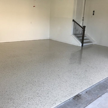 Garage Epoxy/Polyaspartic Flake Floors
