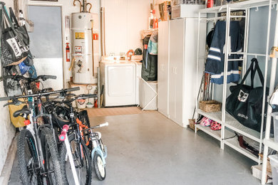Garage - garage idea in Orange County