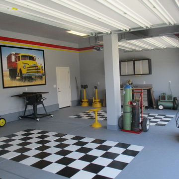 Garage Interior | Houzz