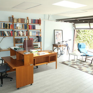 Inspiration for a mid-sized contemporary detached two-car garage workshop remodel in Los Angeles