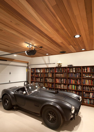 Modern Garage by Best Builders ltd