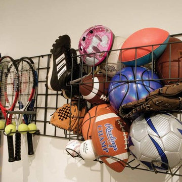 Gridwall Rack for Sporting Goods