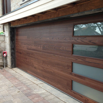 Model 3216P Accent Mahogany Plank Door