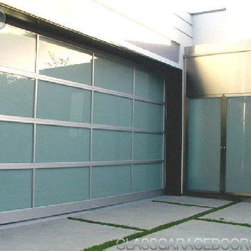 Model: BP-450 HD w/ Double Entry Doors Size: (1) 16′ x 8′ - Beverly Hills, CA
