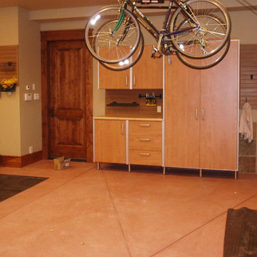 MTN Village Garage