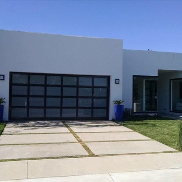 Newport Beach Modern Garage Door
