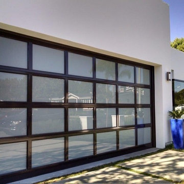 Newport Beach Modern Garage Door