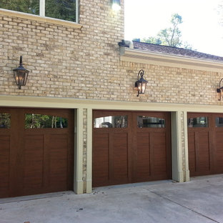 Large elegant attached three-car carport photo in Raleigh