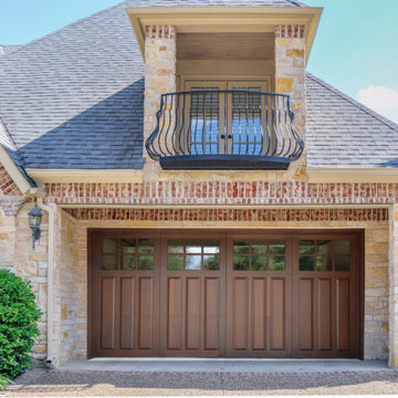 Overhead Garage Doors - Signature Carriage Collection