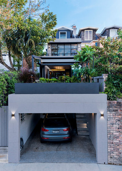 Contemporary Garage by Annabelle Chapman Architect Pty Ltd