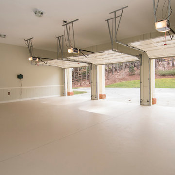 Pristine 3 car garage