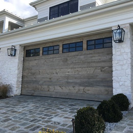 https://www.houzz.com/hznb/photos/reclaimed-wood-garage-doors-modern-design-rustic-garage-orange-county-phvw-vp~88026145