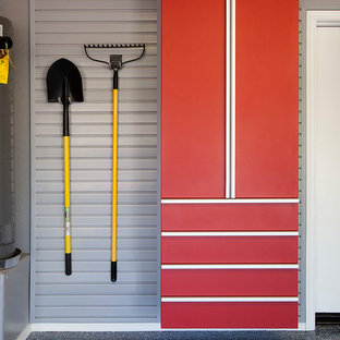 Idéer för en mellanstor modern tillbyggd garage och förråd
