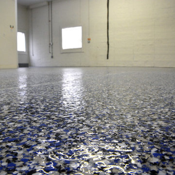 Residential Decorative Chip Epoxy Garage Floor