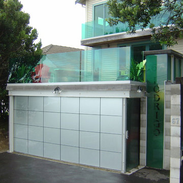 Residential exterior custom glazing