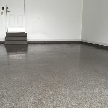 Residential Garage Floor: Resinous Surface Coating - Decorative Quartz Aggregate