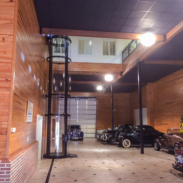 Savaria Vuelift Home elevator - Round - Garage